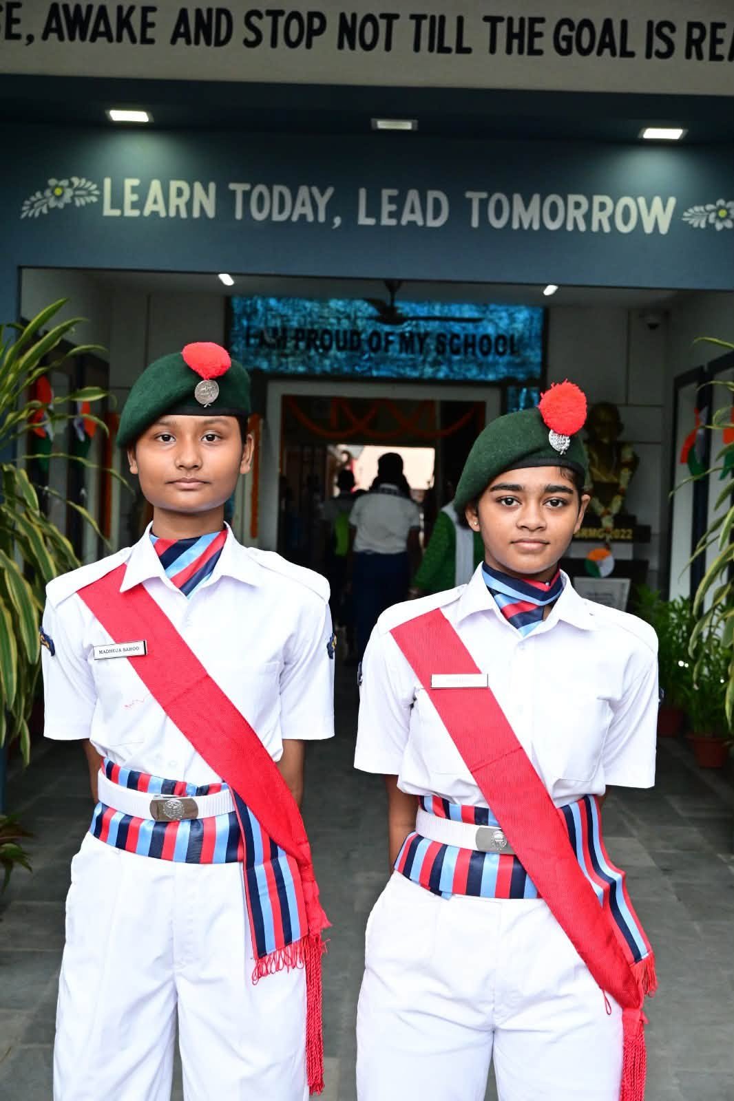 alt